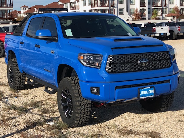 Lifted Toyota Tundra built by DSI